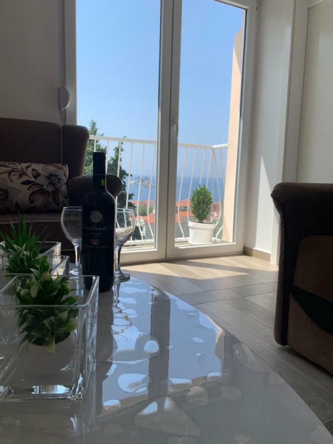 Ferienwohnung Seahaven Petrovac na moru Exterior foto