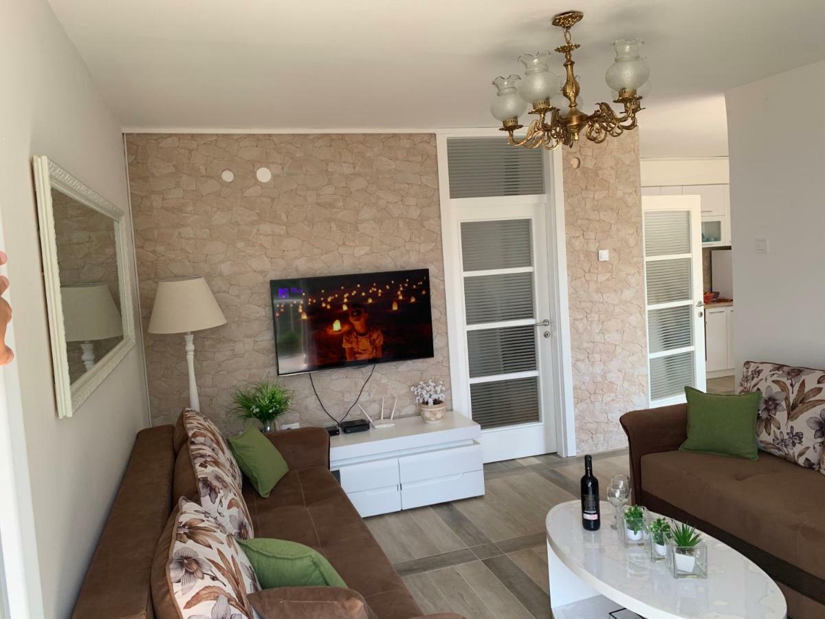 Ferienwohnung Seahaven Petrovac na moru Exterior foto