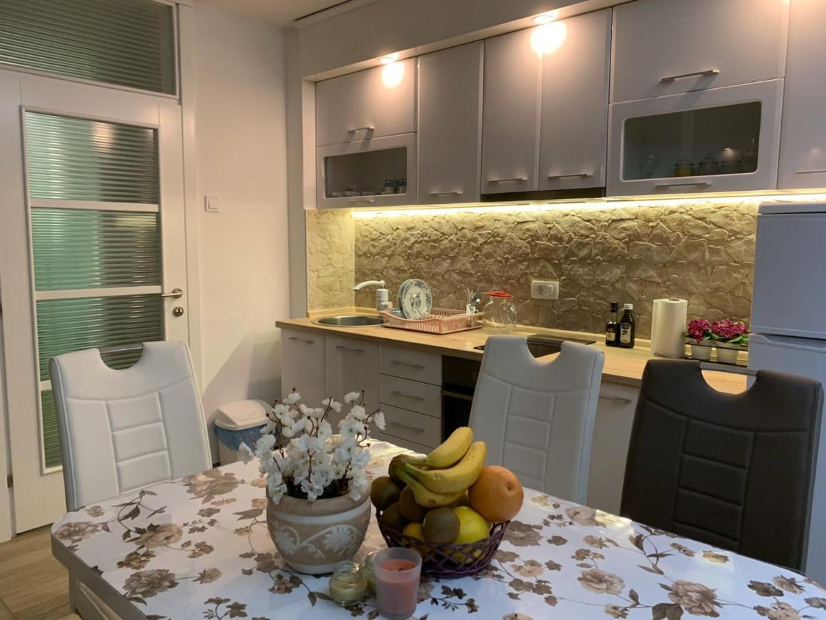 Ferienwohnung Seahaven Petrovac na moru Exterior foto